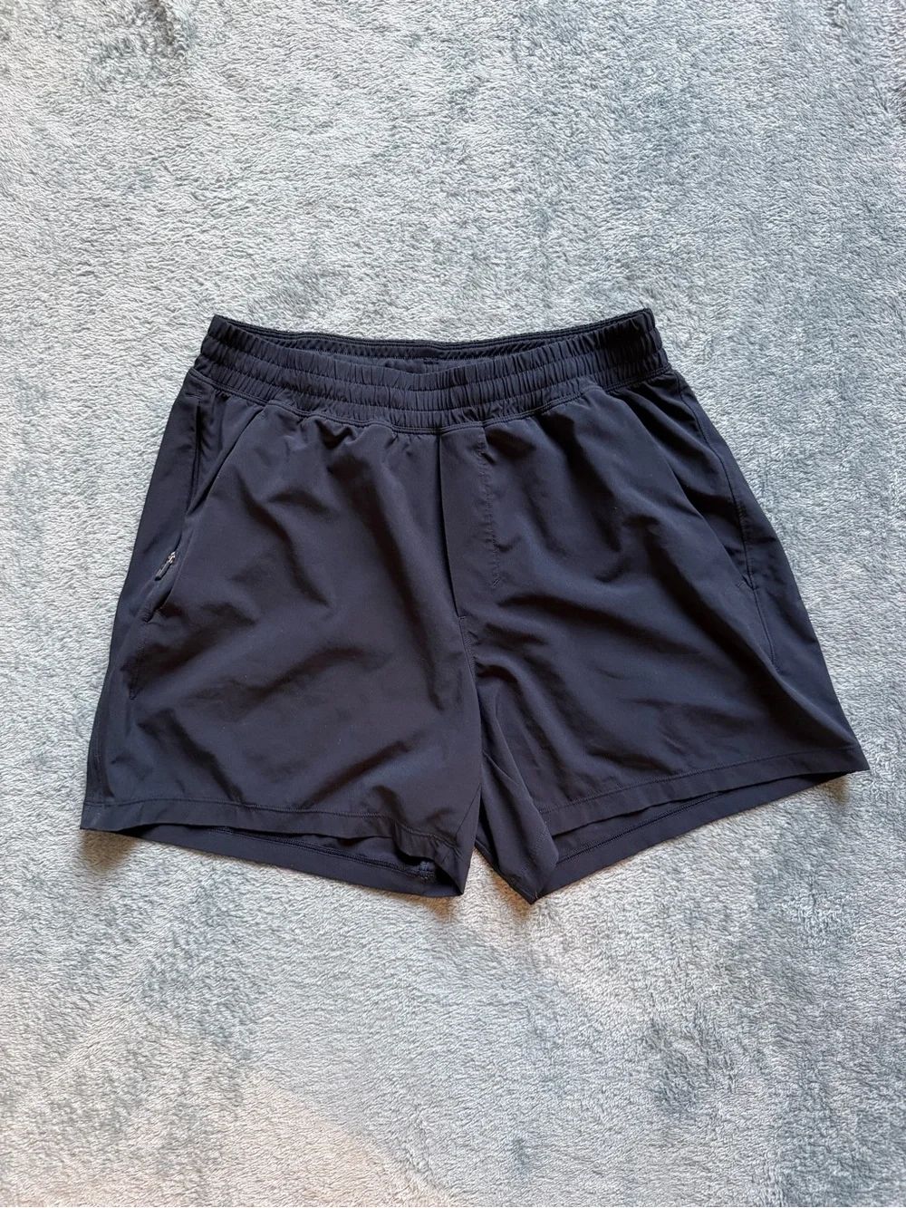 lululemon athletica Men's Athletic Shorts — dark blue